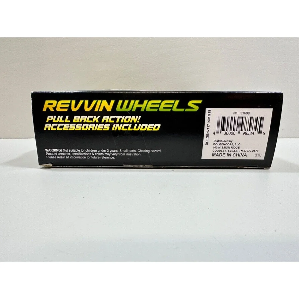 Revvin Wheels Pull Back Action Car Set Monster Jam‎ Trucks With Accessories NEW